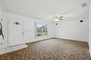 11 Wildwood Dr, Edgewater, FL 32132 - Photo 5