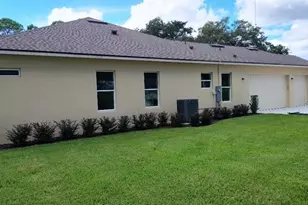 2210 S Sparkman Ave, Orange City, FL 32763 - Photo 9