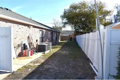 1609 Dublin Road, Deltona, FL 32738 - Photo 39