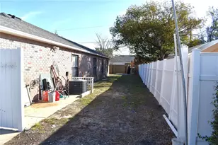 1609 Dublin Rd, Deltona, FL 32738 - Photo 39