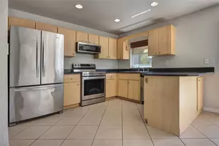 569 Sidney Dr, Lake Helen, FL 32744 - Photo 9