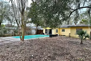 424 W Hogle Ave, Deland, FL 32720 - Photo 13