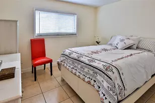 411 N Halifax Ave, Daytona Beach, FL 32118 - Photo 17