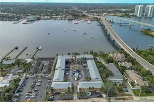 411 N Halifax Ave, Daytona Beach, FL 32118 - Photo 27