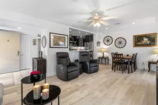 120 Hibiscus Woods Ct, Deltona, FL 32725 - Photo 11