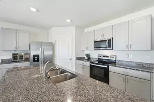 2604 Fieldbrooke Wy, Edgewater, FL 32141 - Photo 15