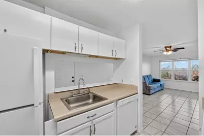 1401 S Palmetto Avenue #806, Daytona Beach, FL 32114 - Photo 11