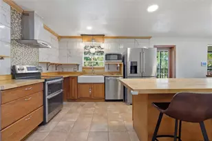 539 Tabatha Dr, Osteen, FL 32764 - Photo 7