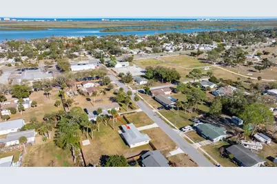 123 W Ocean Avenue, Edgewater, FL 32132 - Photo 23