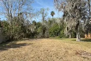 2030 Magnolia Ave, South Daytona, FL 32119 - Photo 3