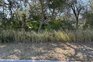 825 Fort Smith Blvd, Deltona, FL 32738 - Photo 1