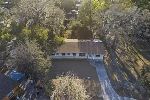 808 Oakmont Ct, Deland, FL 32720 - Photo 7