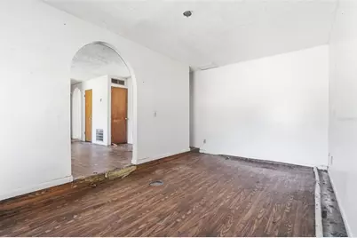 808 Oakmont Court, Deland, FL 32720 - Photo 19