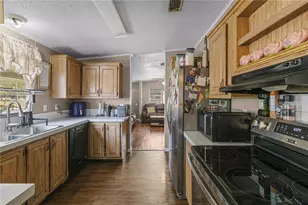 9098 Lake Hatchineha Rd, Haines City, FL 33844 - Photo 9