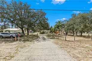 9098 Lake Hatchineha Rd, Haines City, FL 33844 - Photo 23