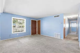 380 Brooklyn Ave, Orange City, FL 32763 - Photo 9