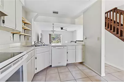 175 Yorktowne Drive #21, Daytona Beach, FL 32119 - Photo 7