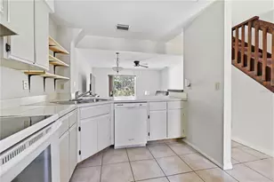 175 Yorktowne Dr, Daytona Beach, FL 32119 - Photo 7