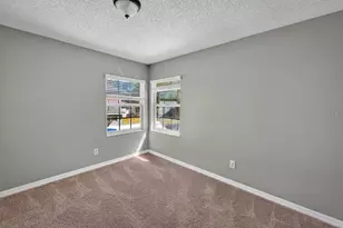 19 Woodglen Pl, Palm Coast, FL 32164 - Photo 11