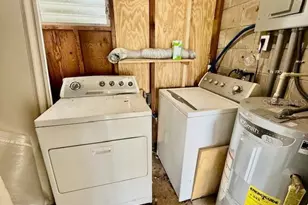 240 E Howry Ave, Deland, FL 32724 - Photo 13