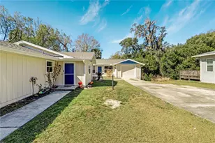 951 Beau Ct, Orange City, FL 32763 - Photo 3