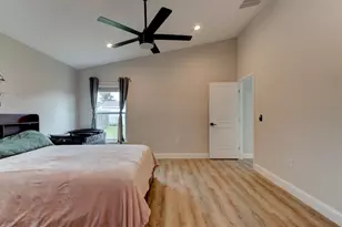 2865 W Covington Dr, Deltona, FL 32738 - Photo 11