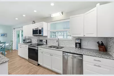 341 Plaza Boulevard, Daytona Beach, FL 32118 - Photo 17