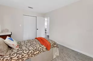 1007 Crescent Pkwy, Deland, FL 32724 - Photo 23