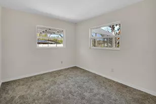 1007 Crescent Pkwy, Deland, FL 32724 - Photo 25