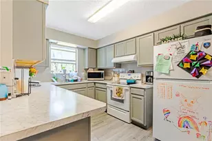 951 Beau Ct, Orange City, FL 32763 - Photo 7