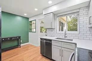 315 Scotland Dr, Daytona Beach, FL 32117 - Photo 9