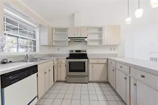 650 E Voorhis Ave, Deland, FL 32724 - Photo 15