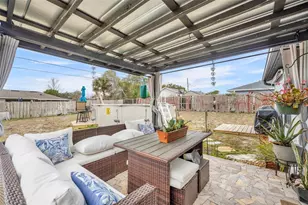 2901 Chalmer St, Deltona, FL 32738 - Photo 3