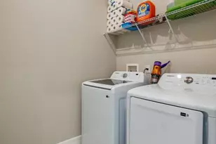 887 Lk Hl Wy, Deland, FL 32724 - Photo 25