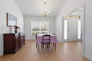 2061 Greenview Dr, Deltona, FL 32725 - Photo 5