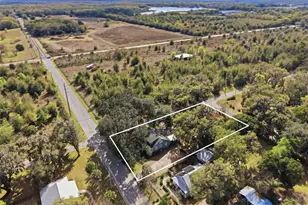 420 Pine St, Crescent City, FL 32112 - Photo 23