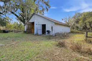 420 Pine St, Crescent City, FL 32112 - Photo 49