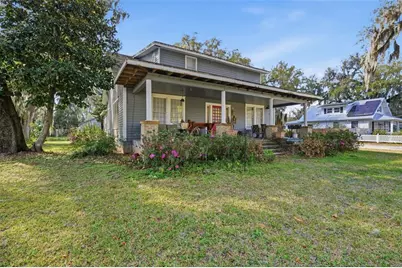 420 Pine Street, Crescent City, FL 32112 - Photo 1