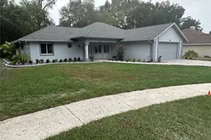 908 Cabbage Ct, Deland, FL 32720 - Photo 3