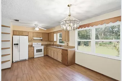 525 Sandy Pines Drive, Orange City, FL 32763 - Photo 15