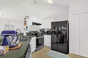 3012 Lime Tree Dr, Edgewater, FL 32141 - Photo 7