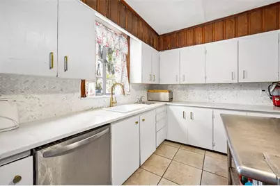 228 W Howry Avenue, Deland, FL 32720 - Photo 35