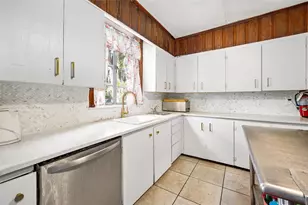 228 W Howry Ave, Deland, FL 32720 - Photo 35