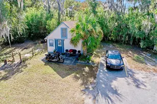 228 W Howry Ave, Deland, FL 32720 - Photo 5