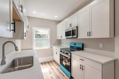 708 Davis Street, Daytona Beach, FL 32118 - Photo 11