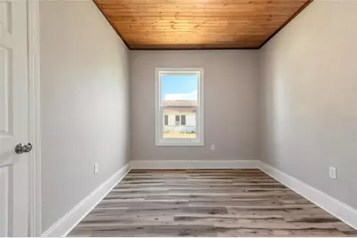 708 Davis Street, Daytona Beach, FL 32118 - Photo 15