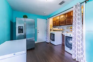 3272 Majestic Oak Dr, Saint Cloud, FL 34771 - Photo 47