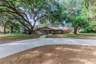 3272 Majestic Oak Dr, Saint Cloud, FL 34771 - Photo 5