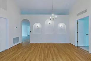 2695 N Juliet Dr, Deltona, FL 32738 - Photo 5