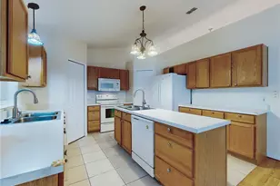 2695 N Juliet Dr, Deltona, FL 32738 - Photo 7